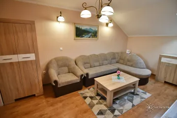 Juliana_Sirava_C_15